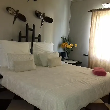 Central Hotel Warrenton *