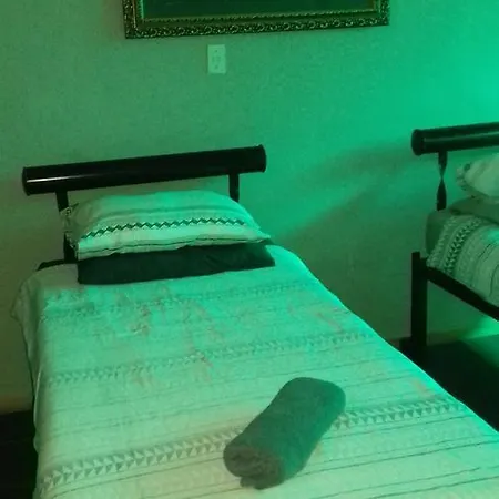 Central Hotel Warrenton
